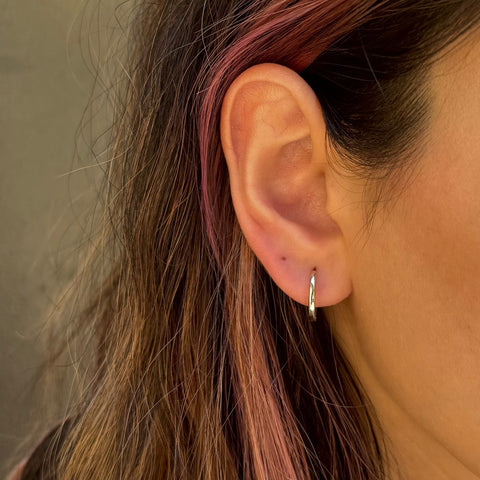 Pure Medium Hoops