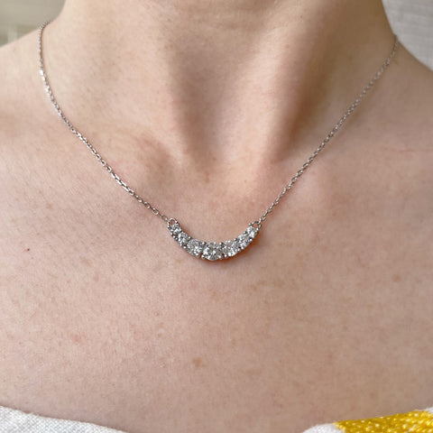 Curved Bar Necklace