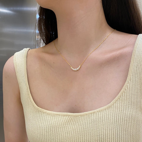 Curved Bar Necklace